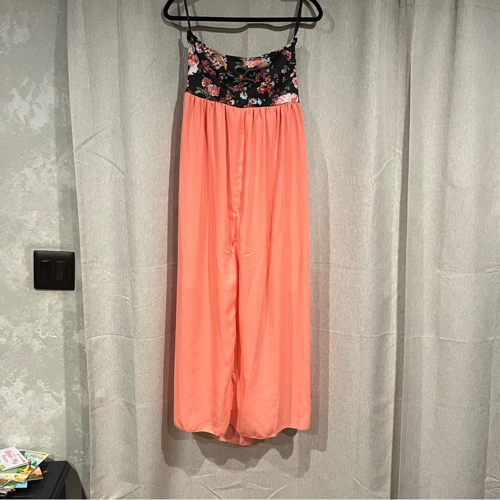 Strapless summer dress with floral print